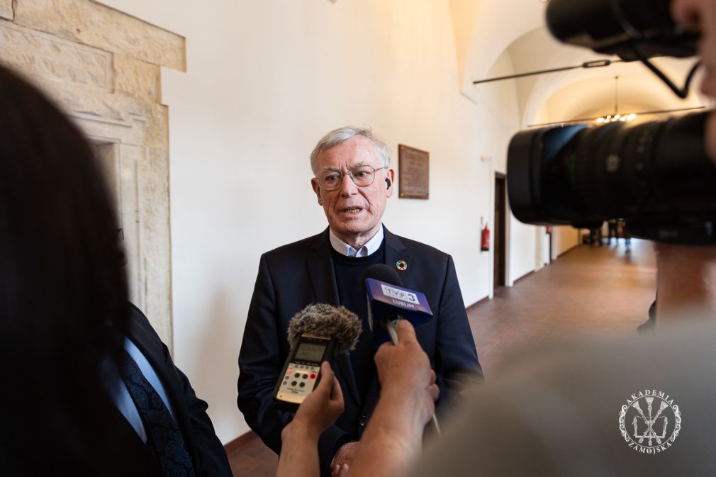 Horst Köhler podczas wizyty w Zamościu, w 2024 roku. foto: Akademia Zamojska